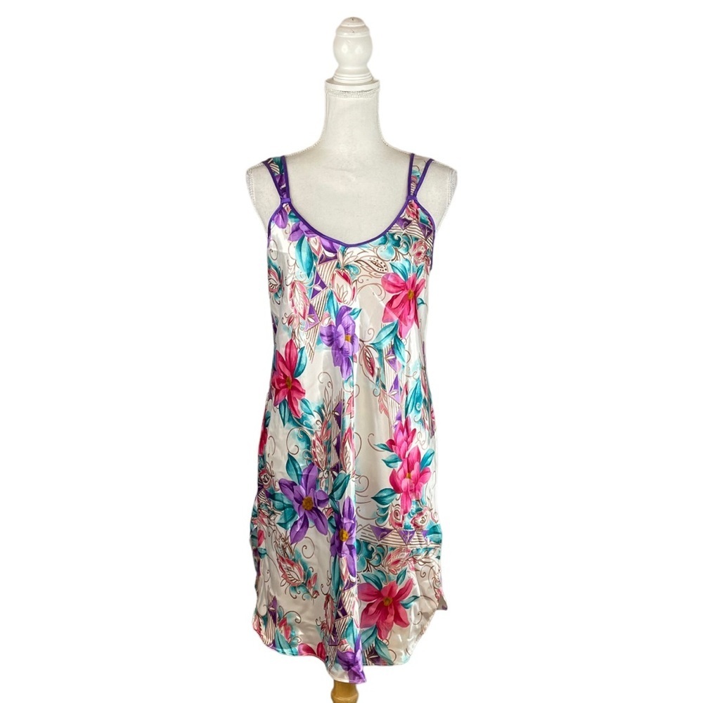 Vintage Addonna Purple Pink Floral Print Slip Rounded Neck Sits High On Thigh
